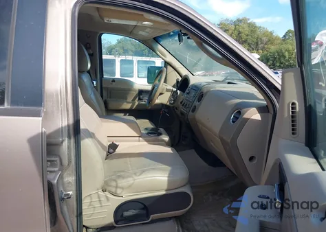 2006 Ford F-150 Lariat/Fx4/Xlt z USA, uszkodzony, nr VIN 1FTPW14596KB75837